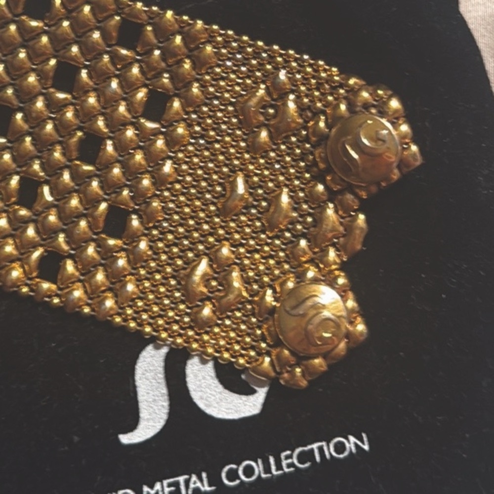 NWT Sergio Gutierrez Snap Gold Cuff - Picture 5 of 6
